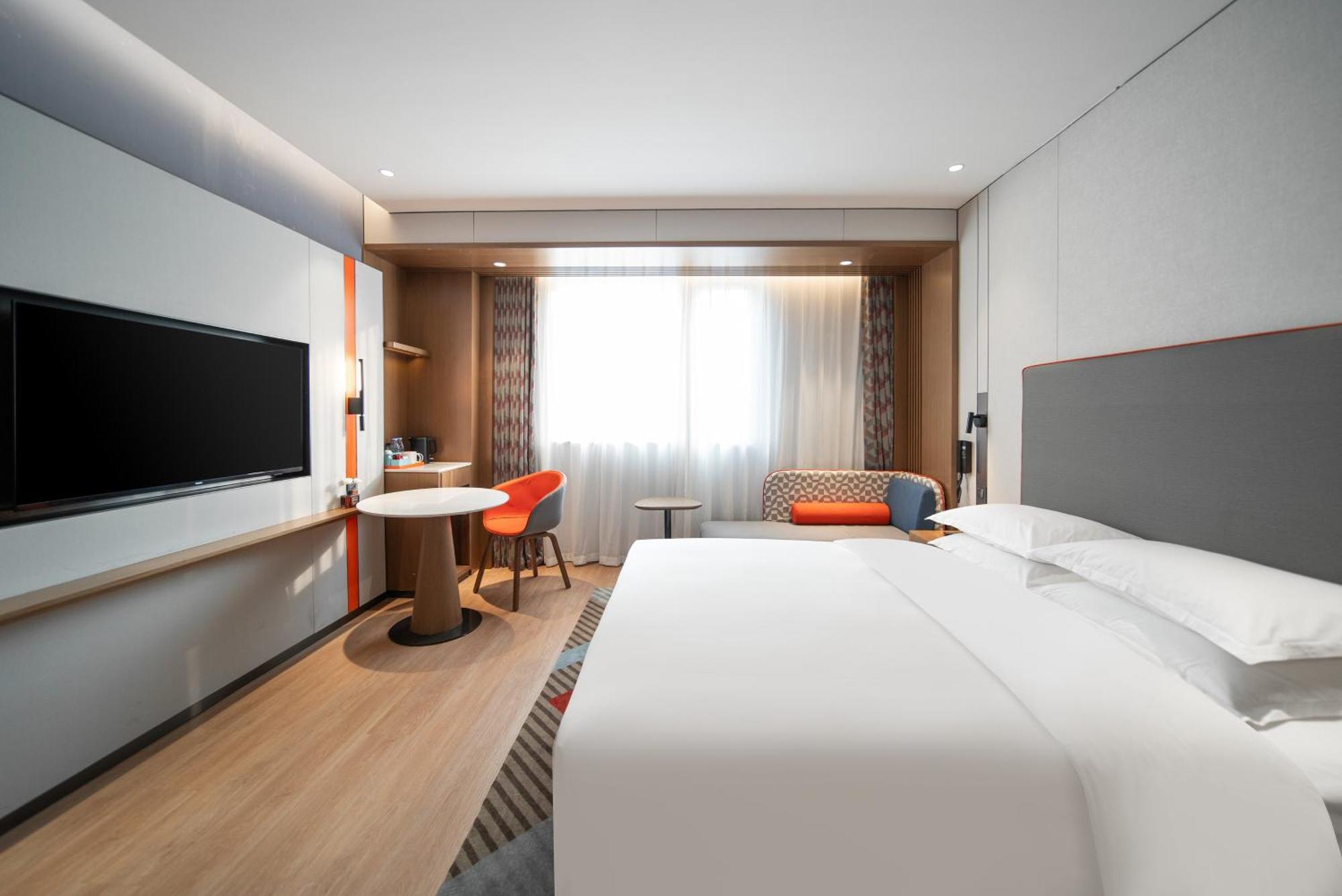 Holiday Inn Express Shanghai Pujiang Lianhang Road By Ihg Экстерьер фото